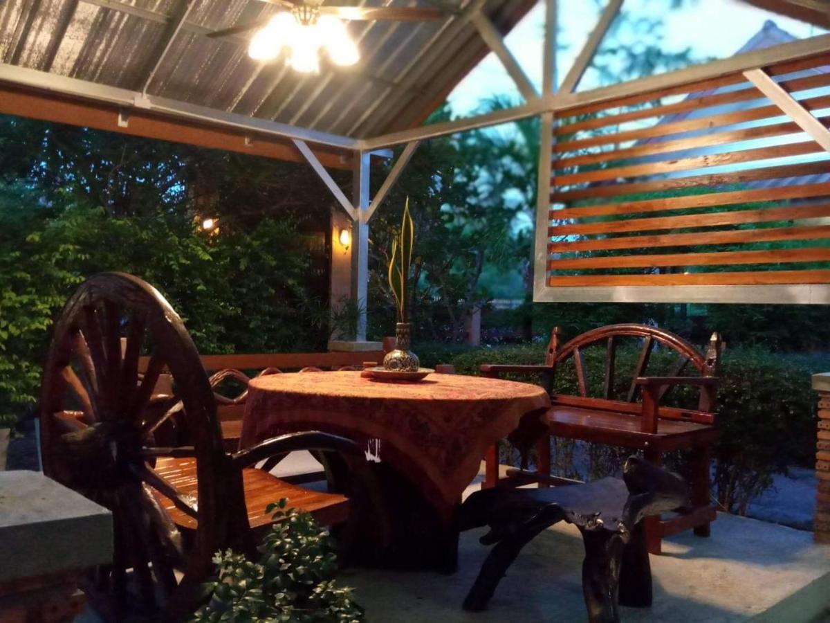 Baan B&B Sukhothai Ngoại thất bức ảnh
